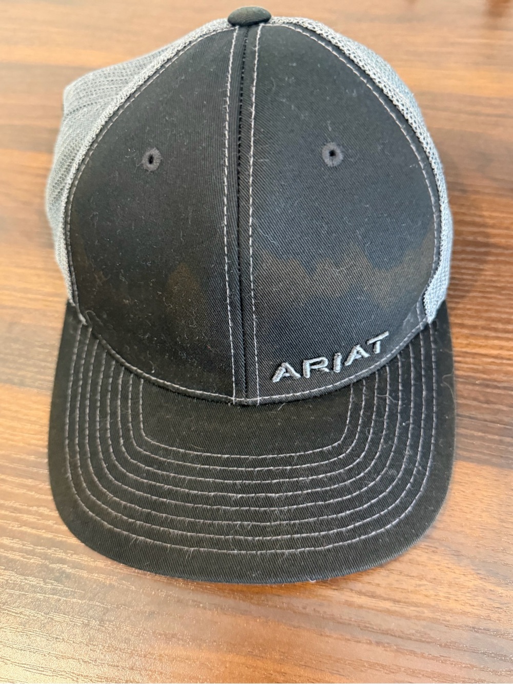 Ariat Black & Gray Mesh Trucker Hat
